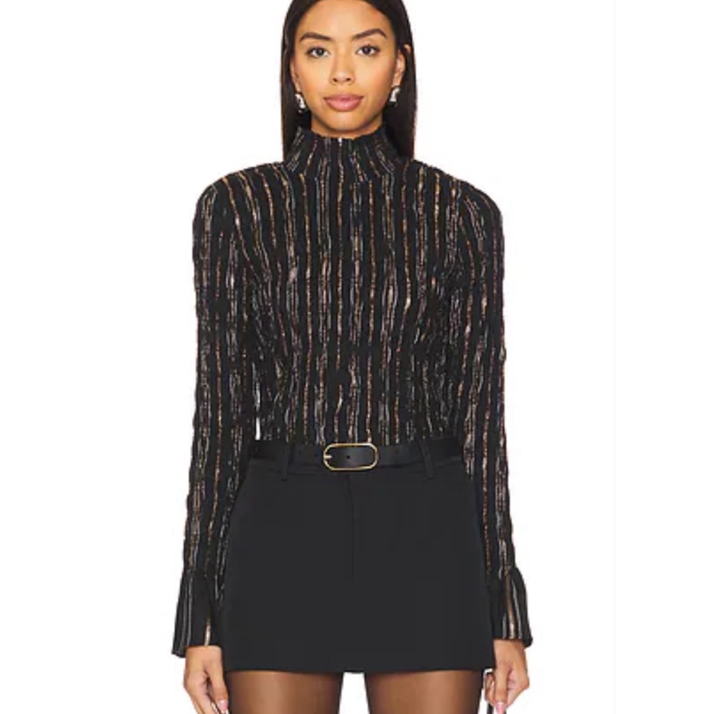 NWOT Cinq à Sept Cooper Metallic Top
